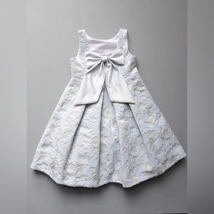 Luli & Me Jaquard Girls Party Holiday Dress Silver and Blue Large Back Bow